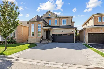 47 Berry Trail, Vaughan, On L4h 2t4