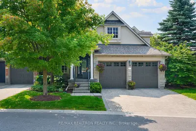 7 Wilton Trail, Aurora, On L4g 7s9