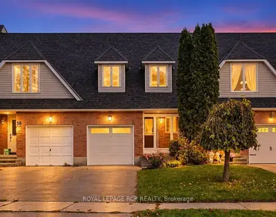 56 Oakridge Court, East Gwillimbury, On L9n 1m5