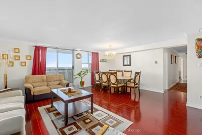 80 Inverlochy Boulevard 1008, Markham, On L3t 4p3