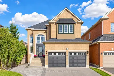 39 Arden Valley Street, Richmond Hill, On L4e 4j4