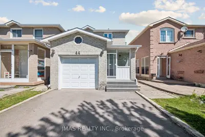 44 Ingram Road, Markham, On L3s 1t1