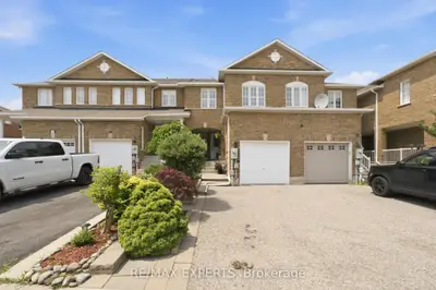 16 Piazza Crescent, Vaughan, On L4h 2c8