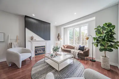 82 Ballymore Drive, Aurora, On L4g 7e6