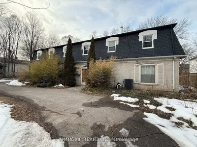 338 Steeles Avenue E, Markham, On L3t 1a8