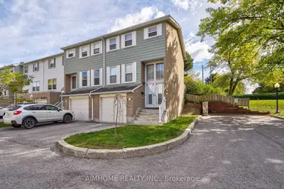 1692 John Street, Markham, On L3t 1y9