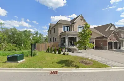 60 Sharonview Crescent, East Gwillimbury, On L9n 0s5