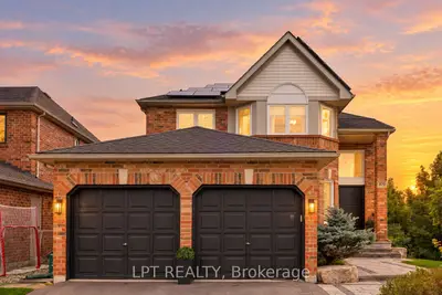 370 Silken Laumann Drive, Newmarket, On L3x 2j1
