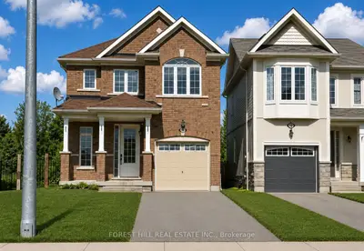 68 Blanchard Crescent, Essa, On L3w 0m9
