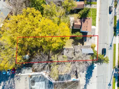 12225 Tenth Line, Whitchurch-stouffville, On L4a 6b6
