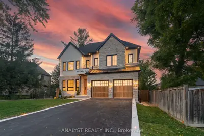 58a Oxford Street, Richmond Hill, On L4c 4l5