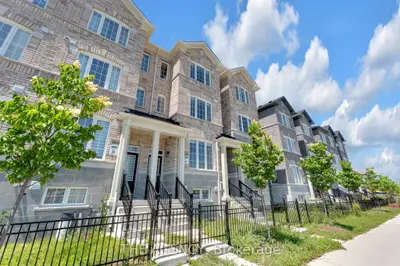 2064 Donald Cousens Parkway, Markham, On L6b 0z3