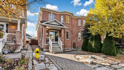 48 Ed Quigg Way, Vaughan, On L4h 2s1