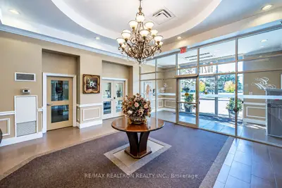 10211 Keele Street 234, Vaughan, On L6a 4r7