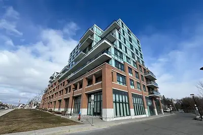 11611 Yonge Street 3, Richmond Hill, On L4e 1g2