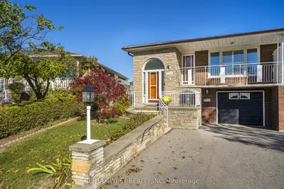 112 Harris Crescent, Vaughan, On L4l 1r9