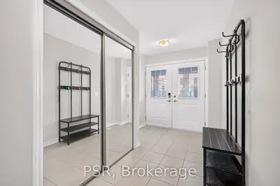 88 William Shearn Crescent, Markham, On L6c 3j4