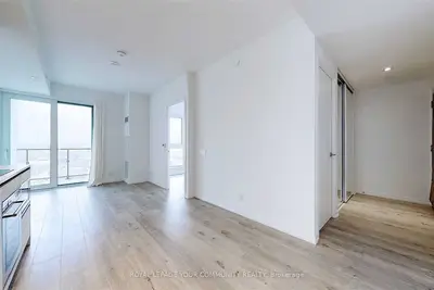 1000 Portage Parkway 2301, Vaughan, On L4k 0l1