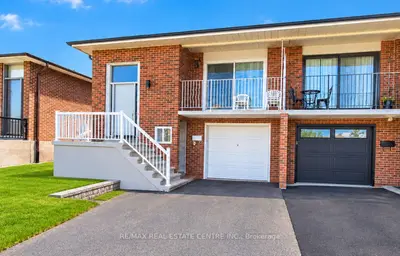 11 Albany Drive, Vaughan, On L4l 2x5