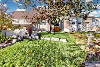 75 Holland River Boulevard, East Gwillimbury, On L9n 1c3