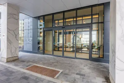 8960 Jane Street 2310, Vaughan, On L4l 0n9
