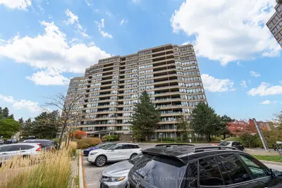 32 Clarissa Drive Ph22, Richmond Hill, On L4c 9r7