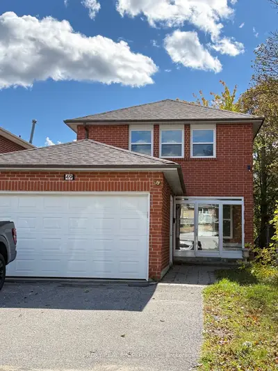 49 Gray Crescent Main And Second, Richmond Hill, On L4c 5v4