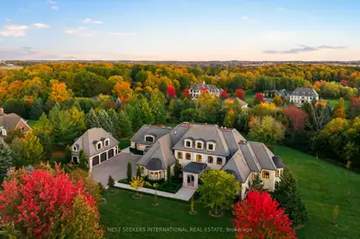 116 Eden Vale Drive, King, On L7b 1l9