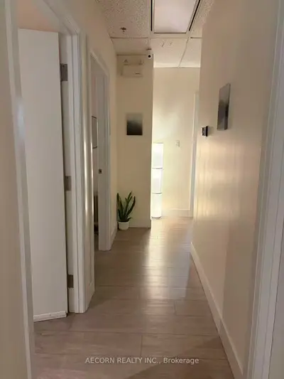 7300 Warden Avenue 110a, Markham, On L3r 9z6