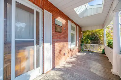 103 Arden Avenue, Newmarket, On L3y 4h7