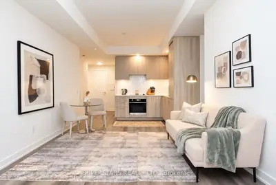 5 Meadowdale Road 1411, Vaughan, On L4k 0c7