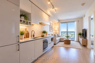 950 Portage Parkway 5901, Vaughan, On L4k 0j7