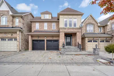 82 Prince Of Wales Drive, Markham, On L6c 0k2