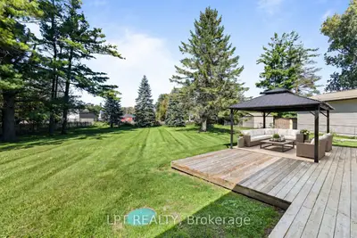 40 Rosemary Lane, Georgina, On L0e 1n0