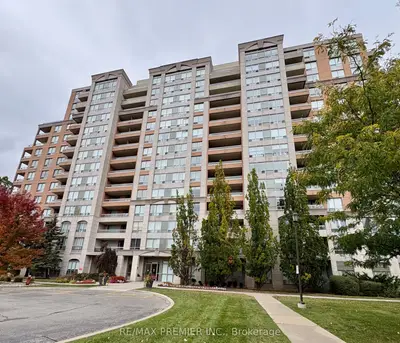 29 Northern Heights Drive 612, Richmond Hill, On L4b 4m4