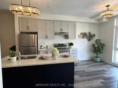 7 Phelps Lane 2, Richmond Hill, On L4e 1j4