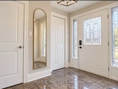 143 Silas Boulevard, Georgina, On L4p 2k2