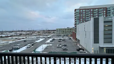 38 Andre De Grasse Street 616, Markham, On L6g 0h8