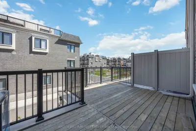 5458 Main Street, Whitchurch-stouffville, On L4a 4w8