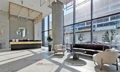 5 Buttermill Avenue 4510, Vaughan, On L4k 0j5