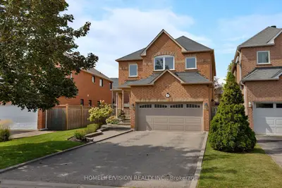 140 Jacob Way, Whitchurch-stouffville, On L4a 1l3