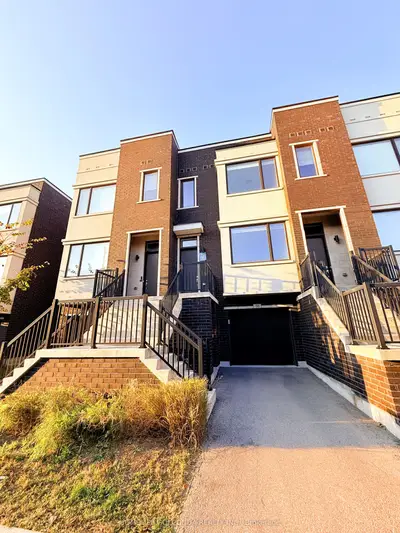 56 Cassila Way, Vaughan, On L4h 4p2