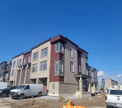 36 Wascana Road, Vaughan, On L4h 5h1