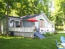 21 Snake Island, Georgina Islands, On L4p 3e9