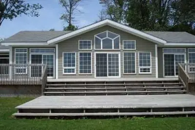 17 Blue Heron Road, Georgina Islands, On L0e 1r0