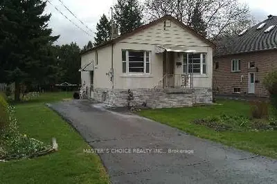 404 Elmwood Avenue, Richmond Hill, On L4c 1m3