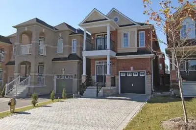 Detached in Vaughan