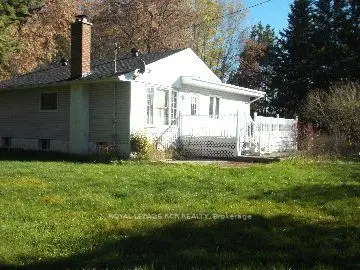 Detached in Essa