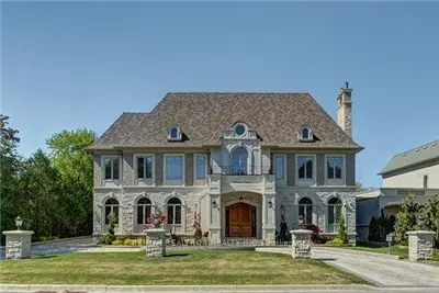 Detached in Richmond Hill