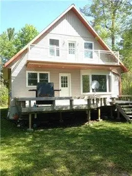 571 Cedar Smoke Road, Georgina Islands, On L0e 1r0